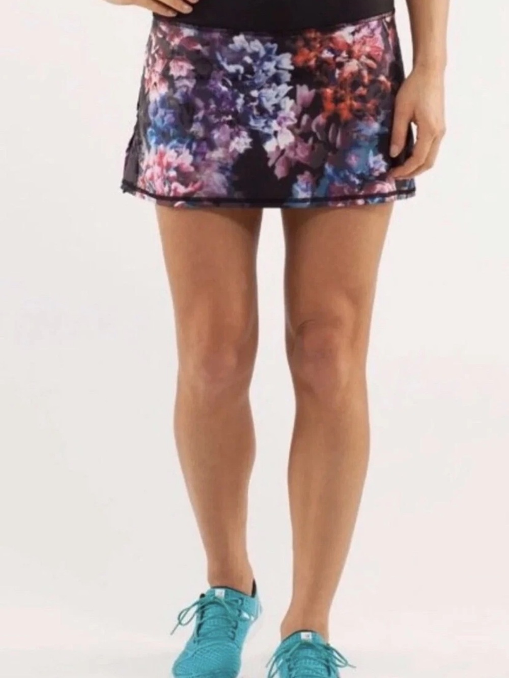 RARE Lululemon Spring Has Sprung Pace Setter Skirt 8 HTF Floral